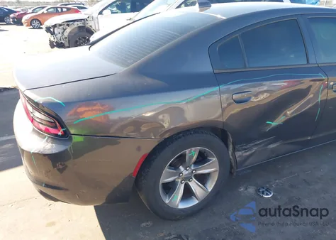 2016 Dodge Charger Sxt z USA, uszkodzony, nr VIN 2C3CDXHG4GH215063